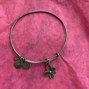 Alex & Ani four leave clover charm bracelet